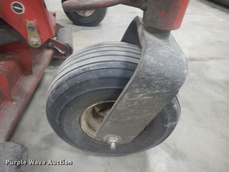 image for item IG9106 2012 Toro Groundmaster 7210  ZTR lawn mower