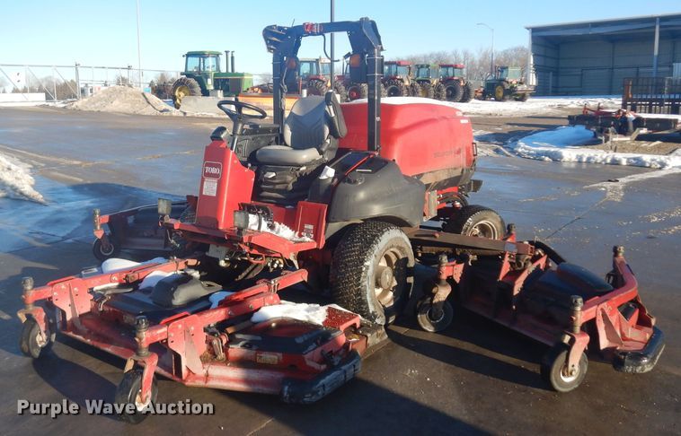 image for item IG9107 2009 Toro 5900D  lawn mower