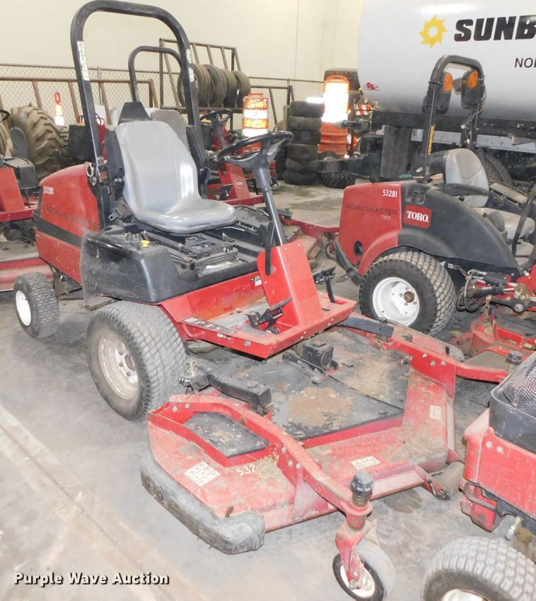 image for item IG9109 2012 Toro Groundmaster 3280D  lawn mower