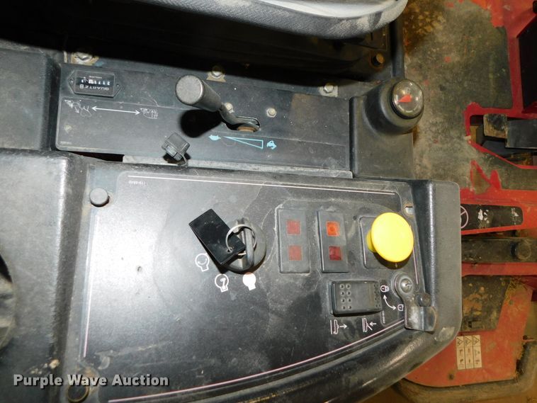 image for item IG9109 2012 Toro Groundmaster 3280D  lawn mower