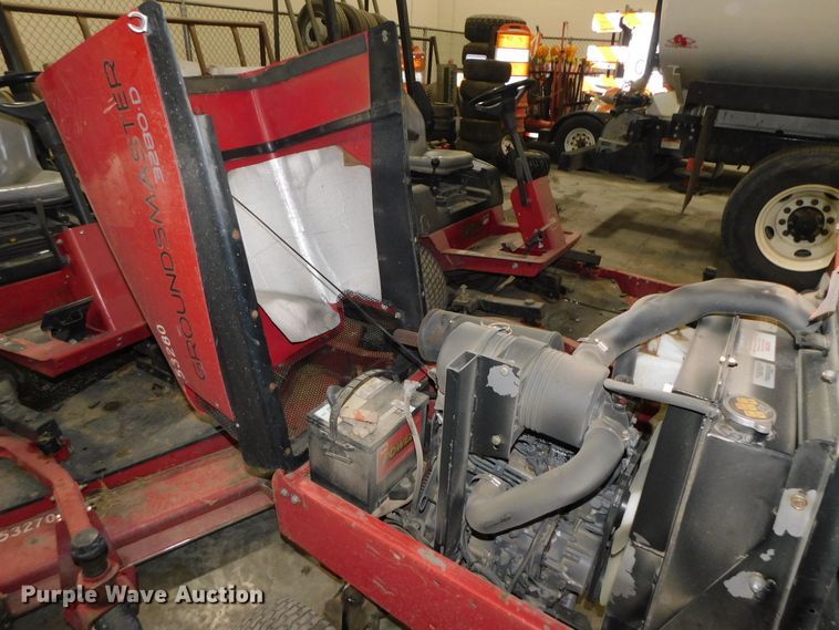 image for item IG9109 2012 Toro Groundmaster 3280D  lawn mower