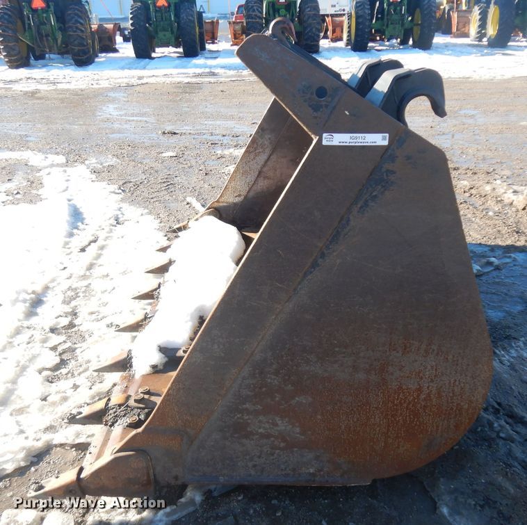 image for item IG9112 VWS BKG3.00 loader bucket