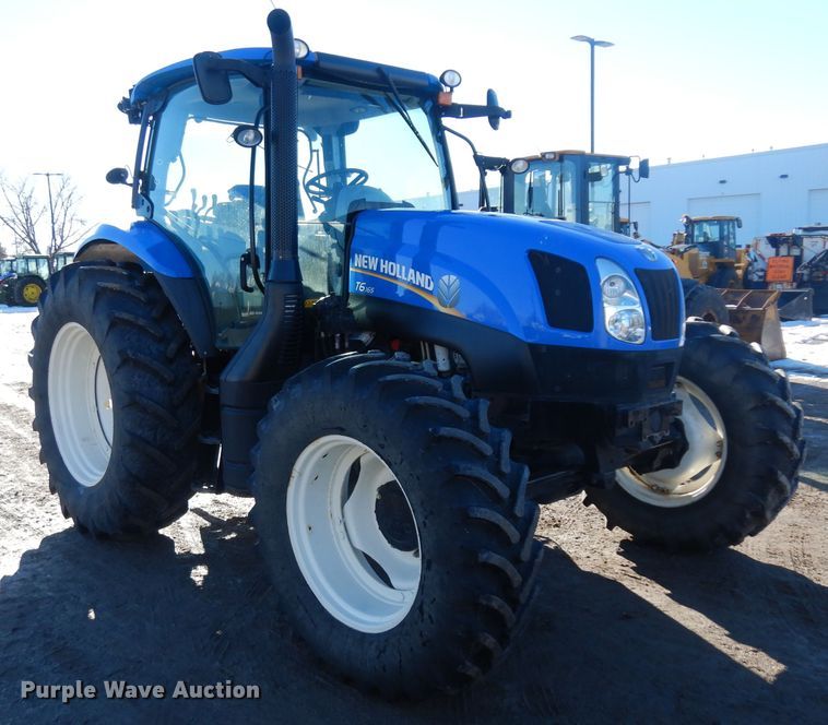 image for item IG9113 2013 New Holland T6.165  MFWD tractor