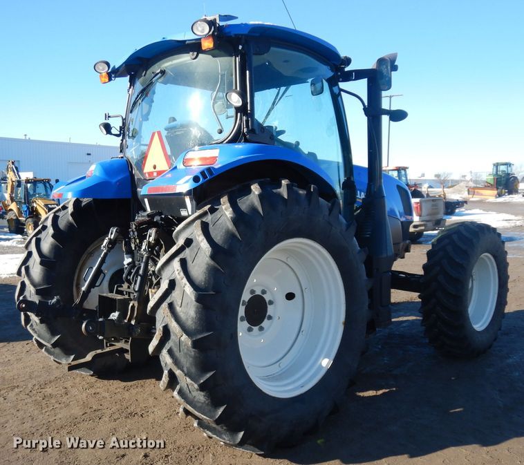 image for item IG9113 2013 New Holland T6.165  MFWD tractor