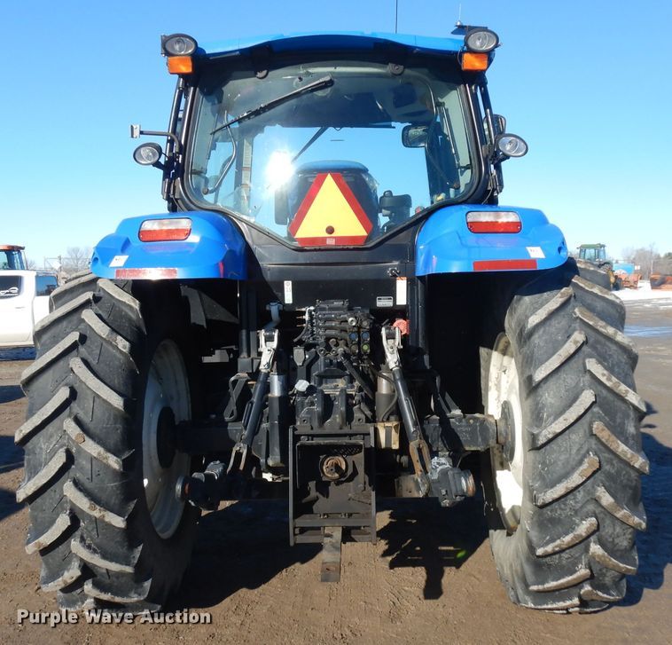 image for item IG9113 2013 New Holland T6.165  MFWD tractor