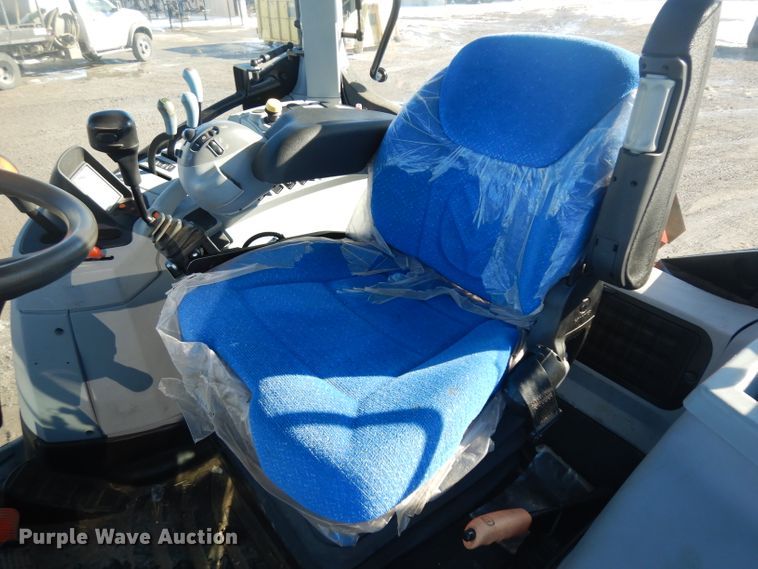 image for item IG9113 2013 New Holland T6.165  MFWD tractor