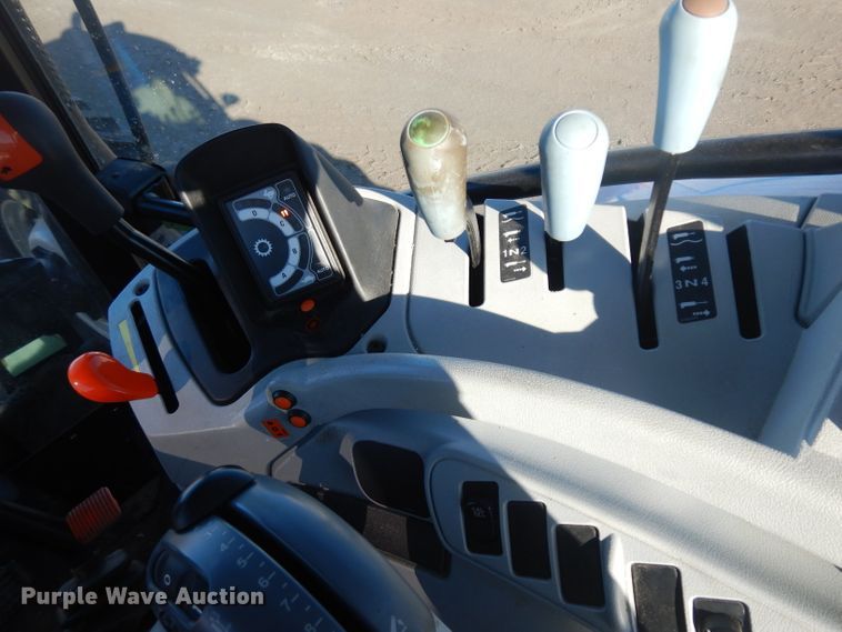 image for item IG9113 2013 New Holland T6.165  MFWD tractor