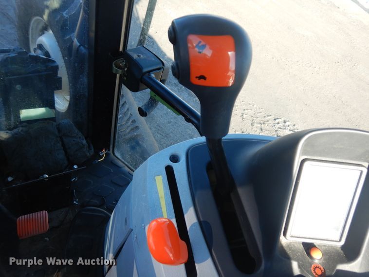 image for item IG9113 2013 New Holland T6.165  MFWD tractor