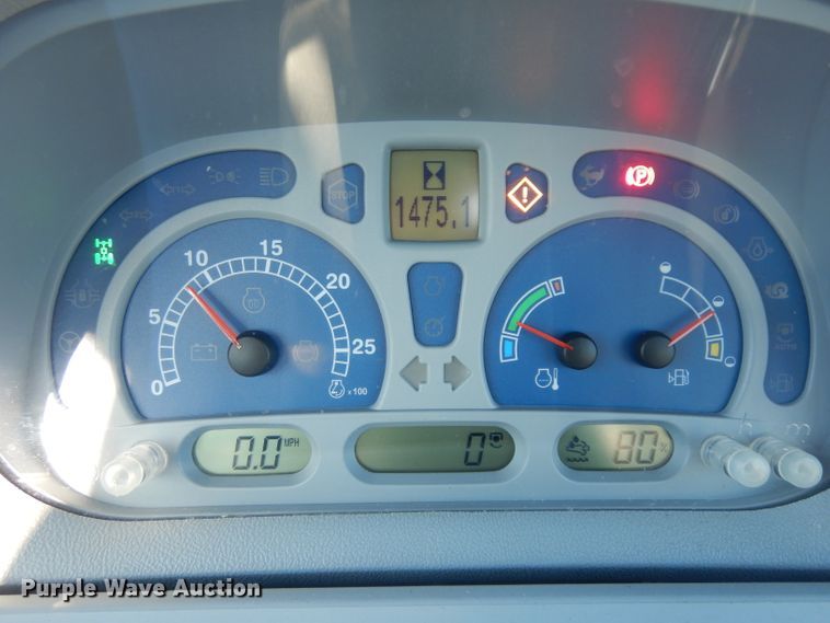 image for item IG9113 2013 New Holland T6.165  MFWD tractor