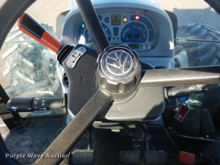 image for item IG9113 2013 New Holland T6.165  MFWD tractor