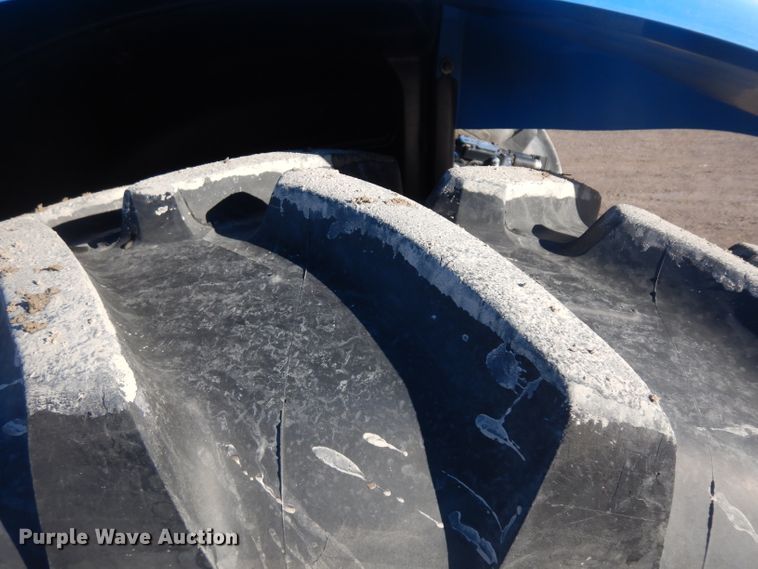 image for item IG9113 2013 New Holland T6.165  MFWD tractor