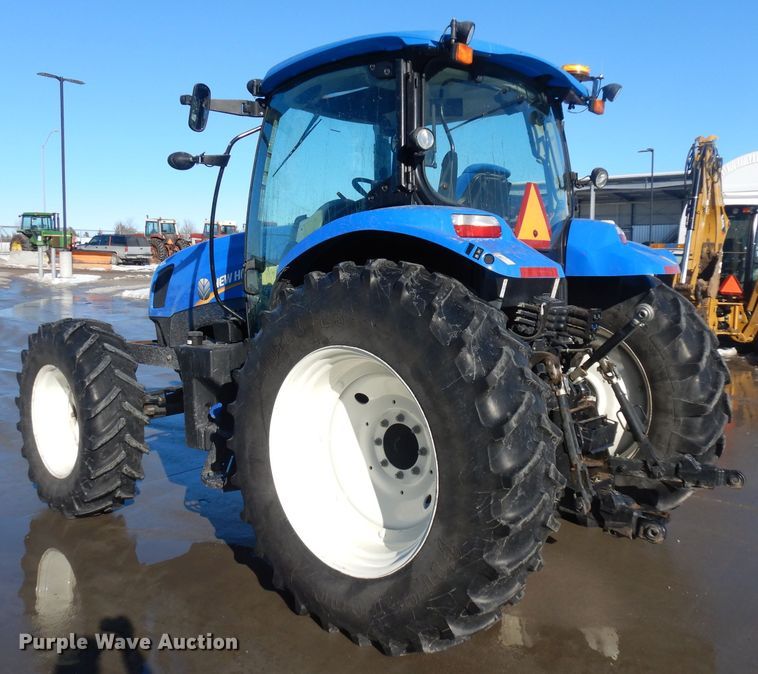 image for item IG9114 2013 New Holland T6.165  MFWD tractor