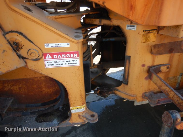 image for item IG9127 1995 Case 621B  wheel loader