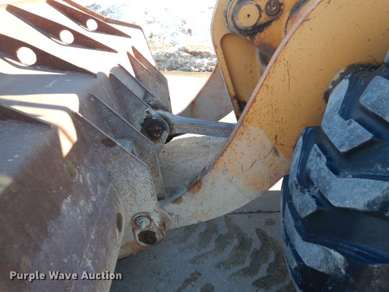 image for item IG9127 1995 Case 621B  wheel loader