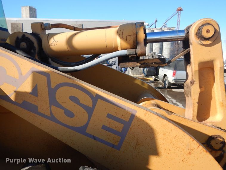 image for item IG9127 1995 Case 621B  wheel loader