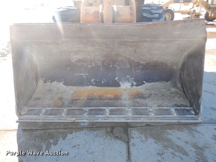 image for item IG9127 1995 Case 621B  wheel loader