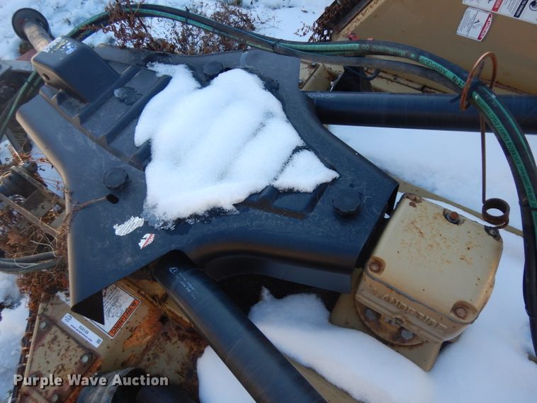 image for item IG9128 2006 Land Pride RC6015 batwing rotary mower