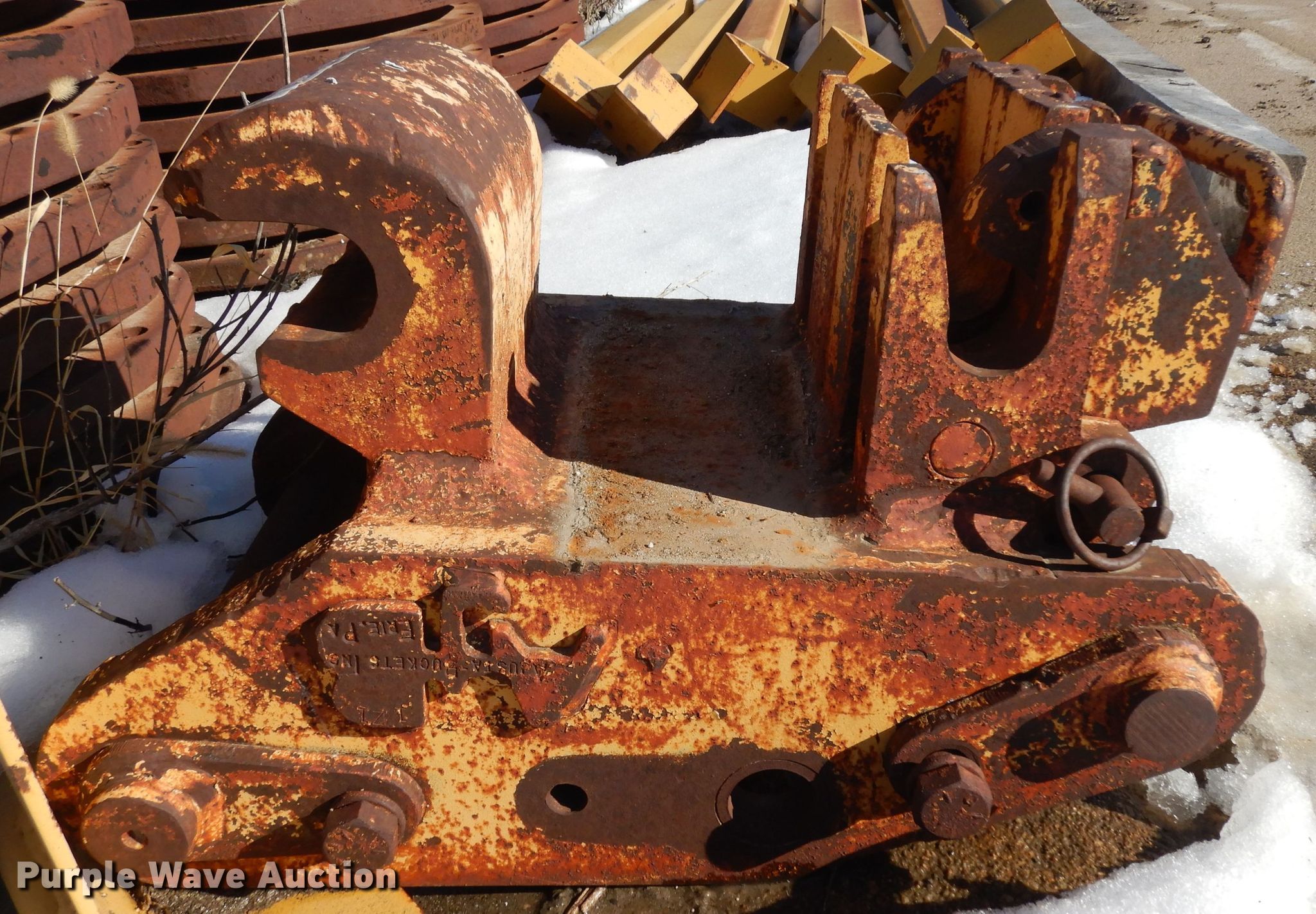 John Deere backhoe quick coupler in Lincoln, NE Item IG9126 sold