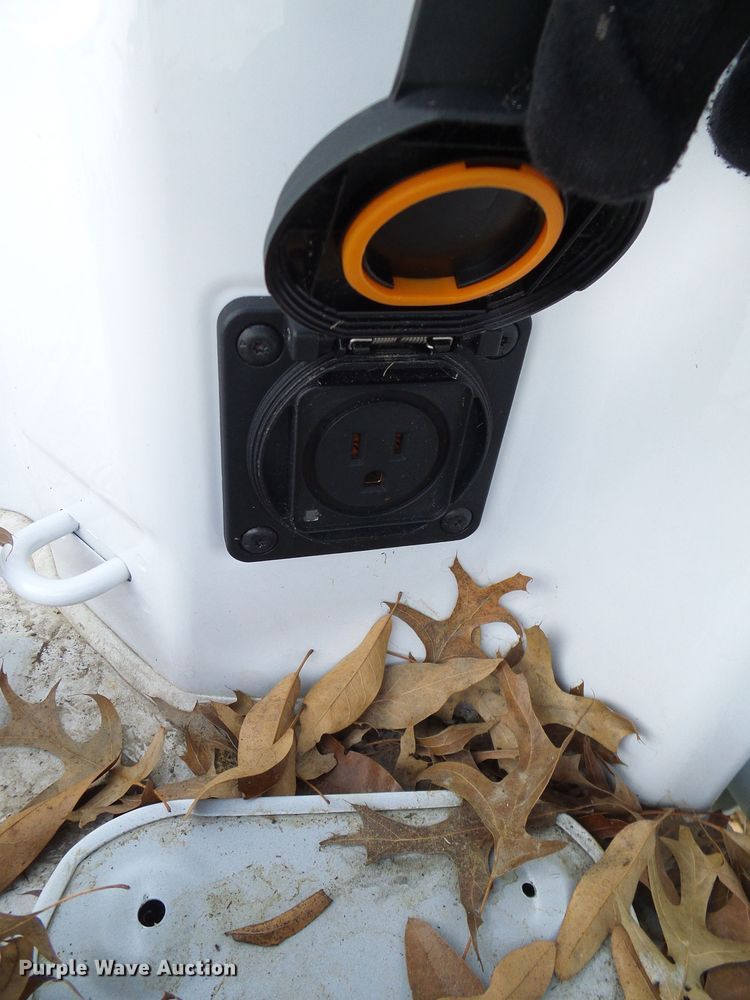 image for item DC2823 Chevrolet pickup truck bed