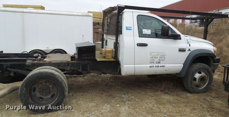 image for item DC2835 2008 Dodge Ram 4500  truck cab and chassis