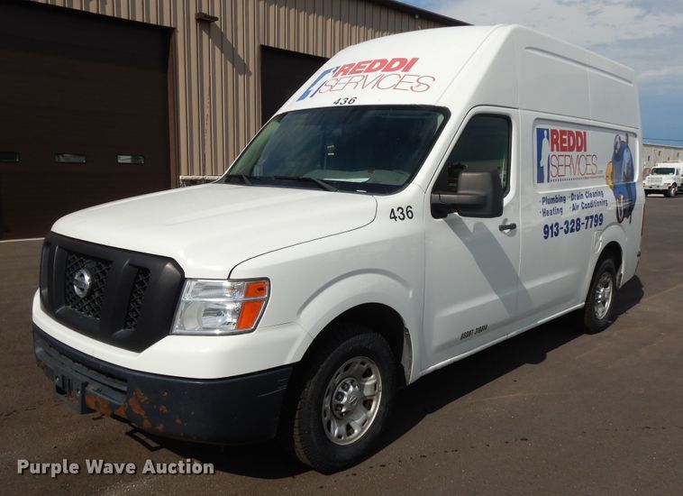 image for item DF5304 2013 Nissan NV2500  van