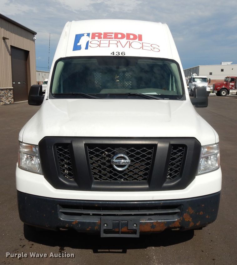 image for item DF5304 2013 Nissan NV2500  van