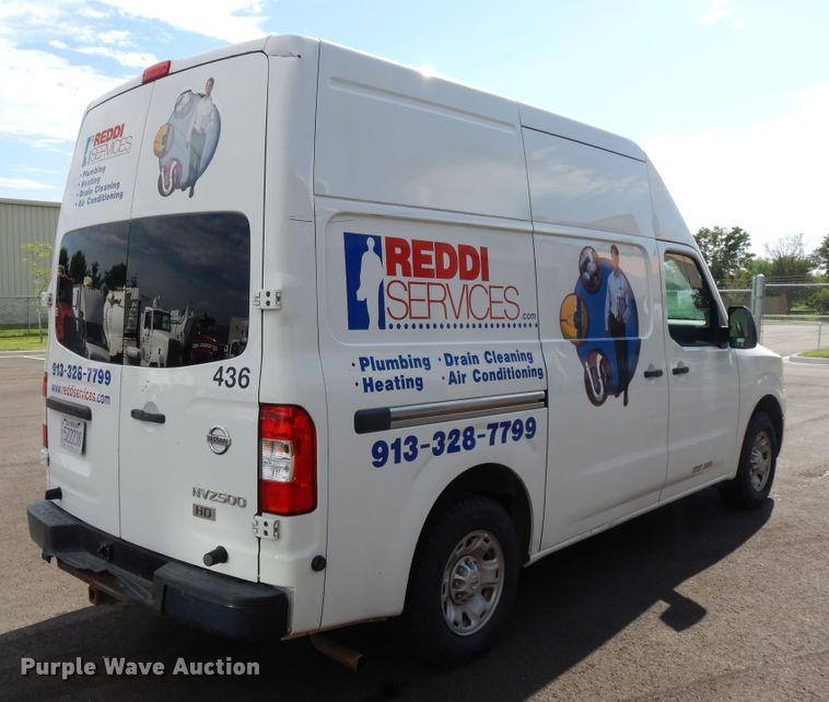 image for item DF5304 2013 Nissan NV2500  van