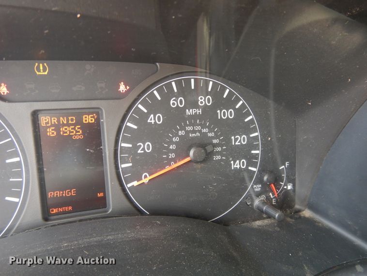 image for item DF5304 2013 Nissan NV2500  van