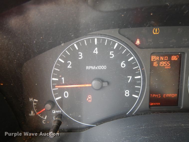 image for item DF5304 2013 Nissan NV2500  van