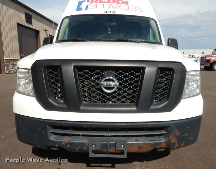 image for item DF5304 2013 Nissan NV2500  van