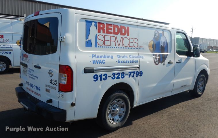 image for item DF5305 2012 Nissan NV2500  van