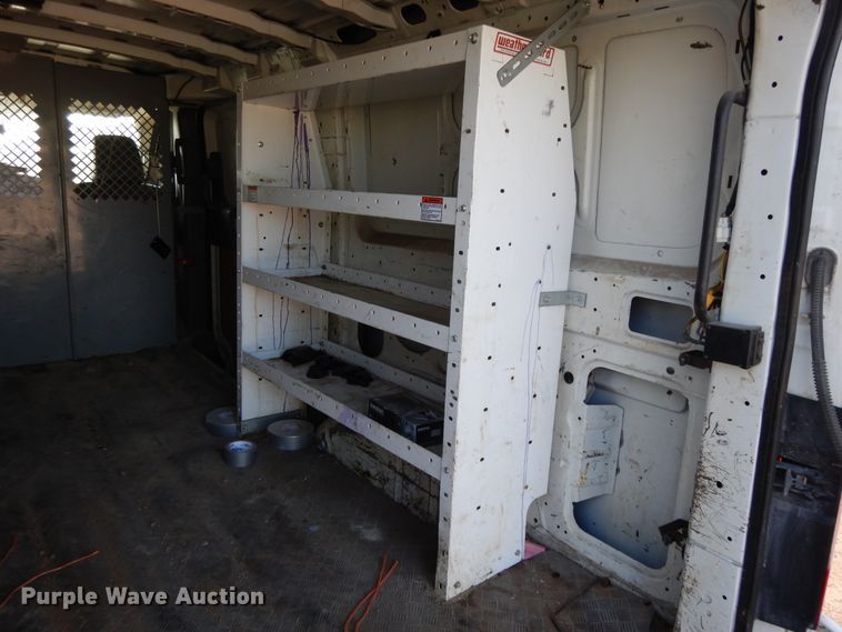 image for item DF5305 2012 Nissan NV2500  van