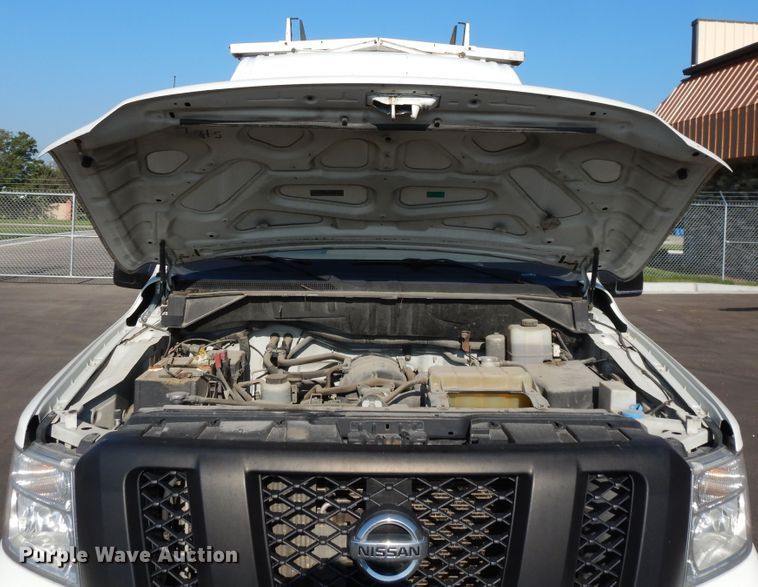 image for item DF5307 2013 Nissan NV2500 van