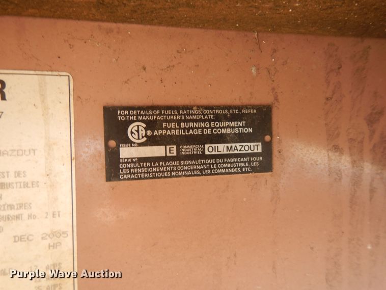 image for item DF6736 2005 Reznor RA500 oil fired heater