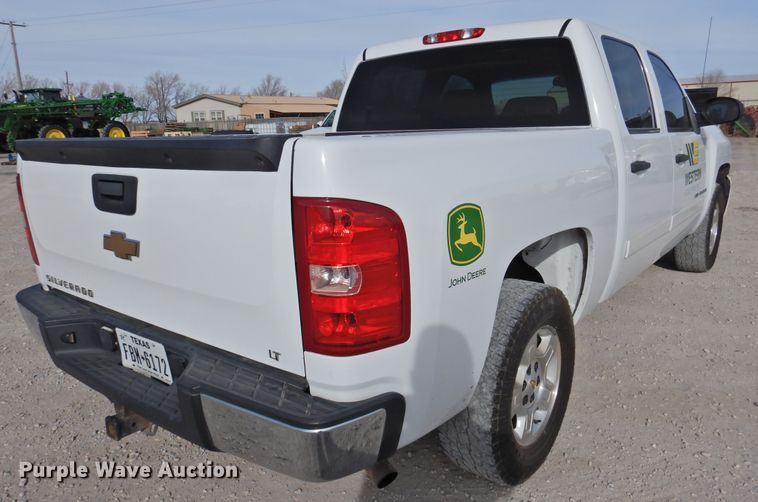 image for item DG1583 2008 Chevrolet Silverado 1500  Crew Cab pickup truck