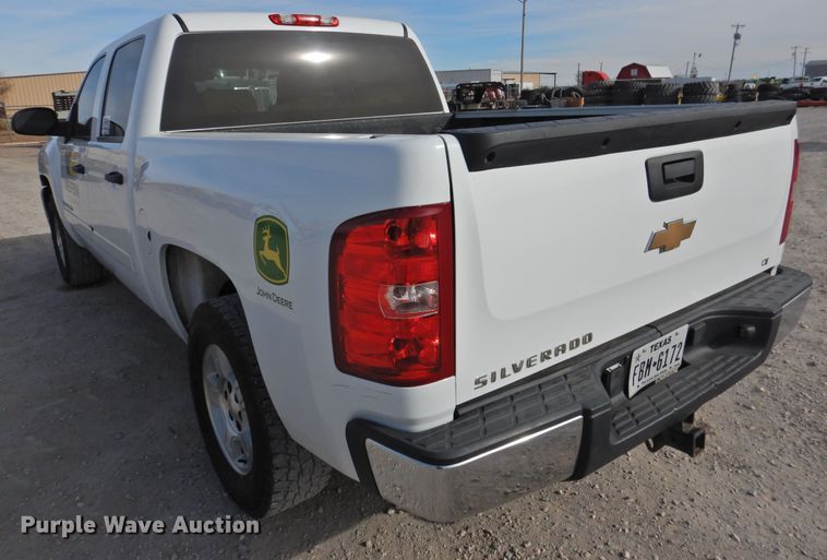 image for item DG1583 2008 Chevrolet Silverado 1500  Crew Cab pickup truck