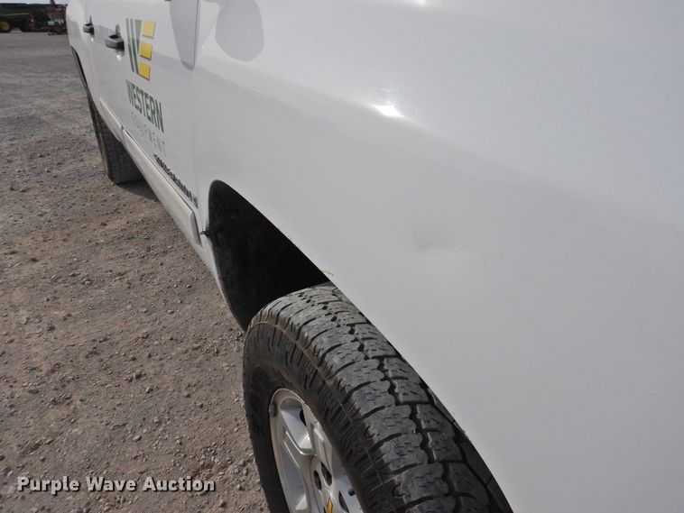 image for item DG1583 2008 Chevrolet Silverado 1500  Crew Cab pickup truck