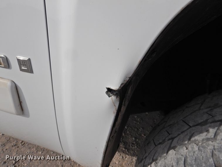 image for item DG1583 2008 Chevrolet Silverado 1500  Crew Cab pickup truck