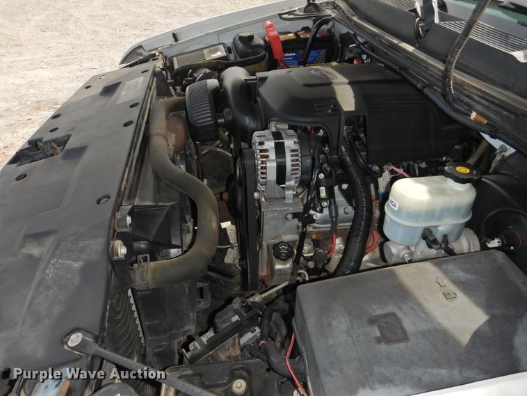 image for item DG1583 2008 Chevrolet Silverado 1500  Crew Cab pickup truck