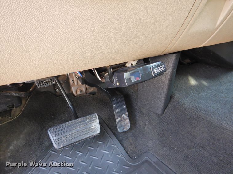 image for item DG1583 2008 Chevrolet Silverado 1500  Crew Cab pickup truck