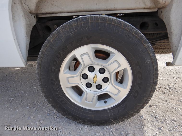 image for item DG1583 2008 Chevrolet Silverado 1500  Crew Cab pickup truck