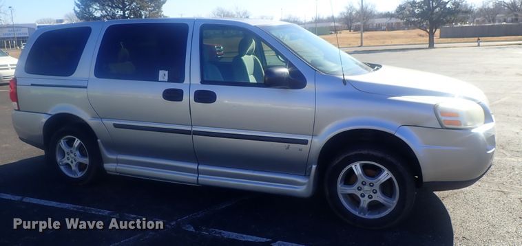 image for item DG2965 2008 Chevrolet Uplander  handicap accessible van