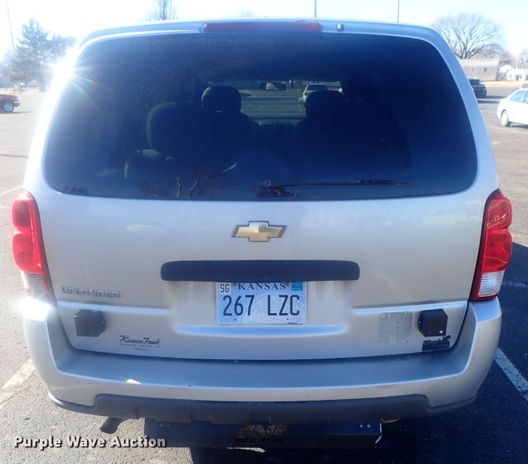 image for item DG2965 2008 Chevrolet Uplander  handicap accessible van