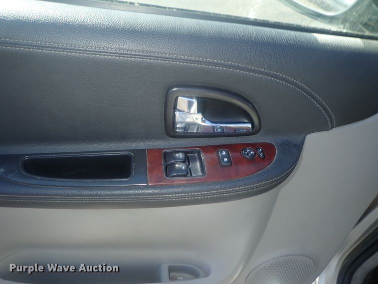 image for item DG2965 2008 Chevrolet Uplander  handicap accessible van