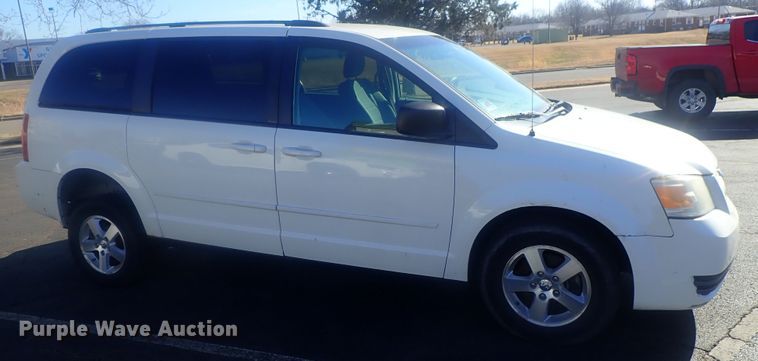 image for item DG2966 2009 Dodge Grand Caravan SE  handicap accessible van