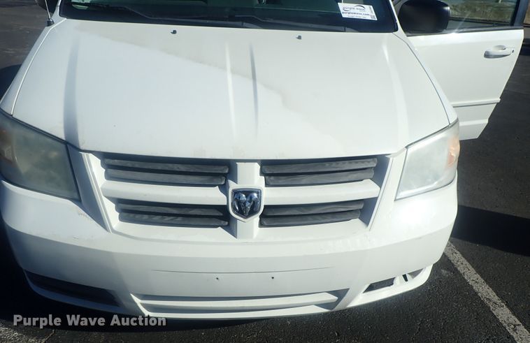image for item DG2966 2009 Dodge Grand Caravan SE  handicap accessible van