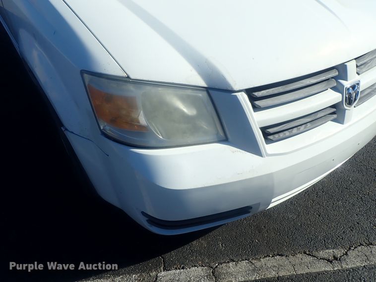 image for item DG2966 2009 Dodge Grand Caravan SE  handicap accessible van