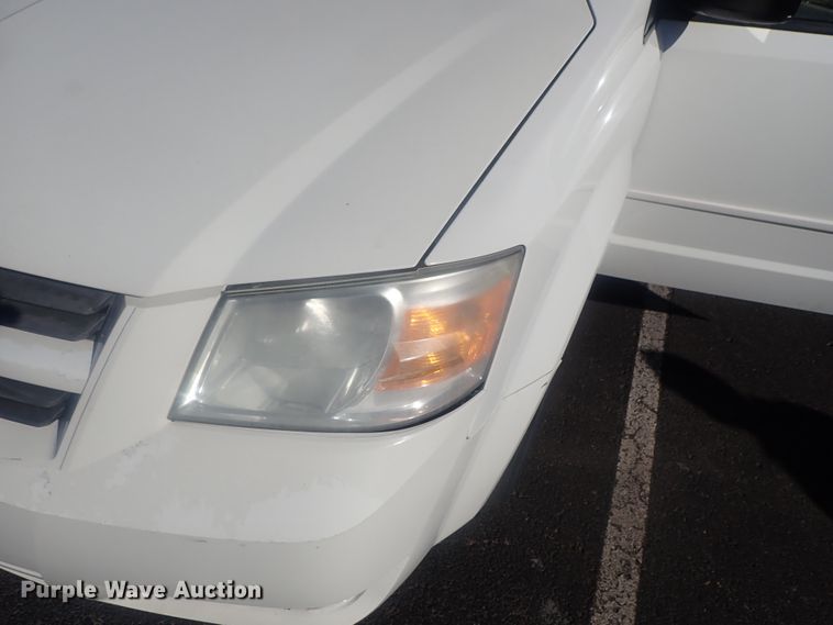 image for item DG2966 2009 Dodge Grand Caravan SE  handicap accessible van
