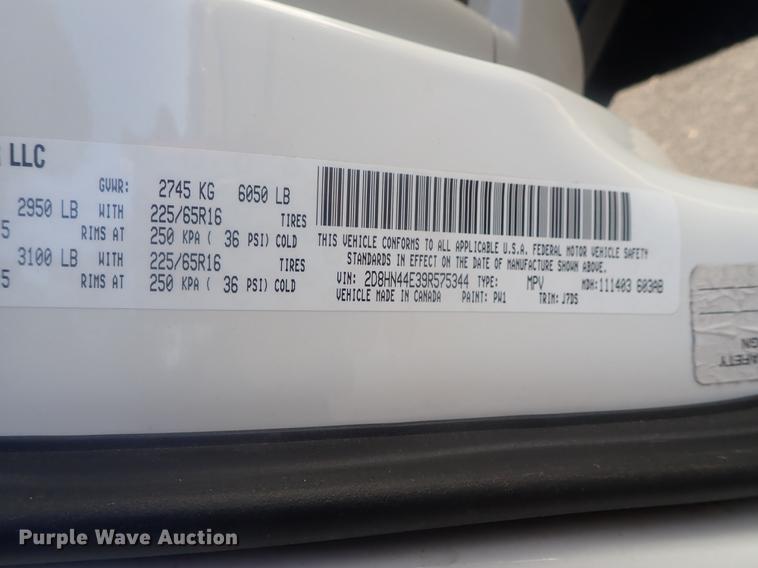 image for item DG2966 2009 Dodge Grand Caravan SE  handicap accessible van