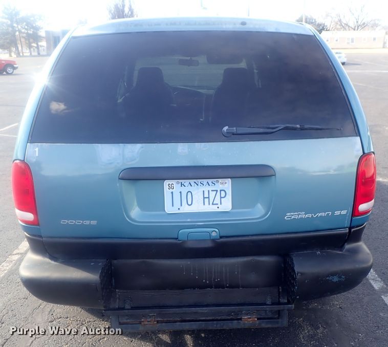 image for item DG2974 1998 Dodge Grand Caravan SE  handicap accessible van